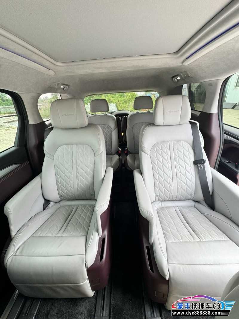 21年别克GL8轿车抵押车出售