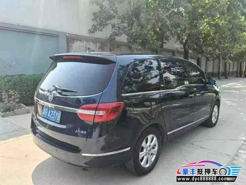 16年别克GL8轿车抵押车出售