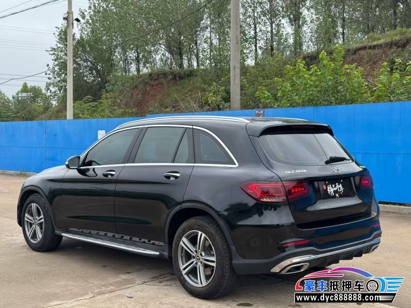 20年奔驰GLC轿车抵押车出售