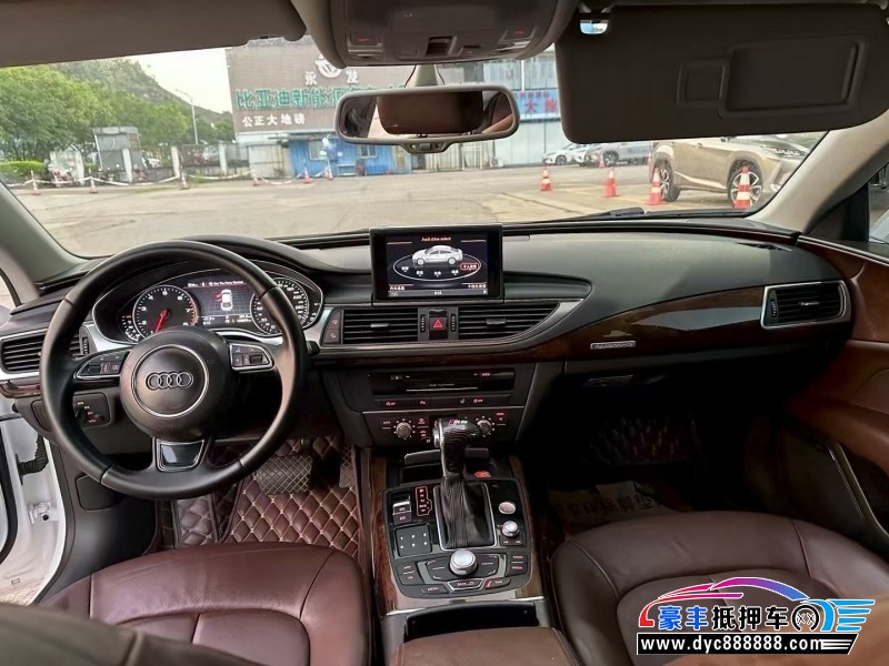 14年奥迪A7轿车抵押车出售