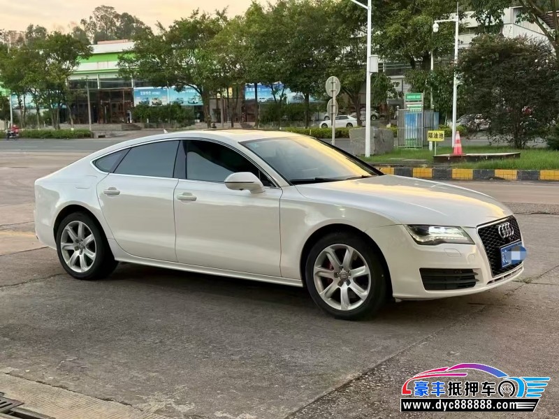 14年奥迪A7轿车抵押车出售