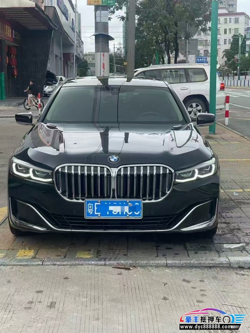 21年宝马7系轿车抵押车出售