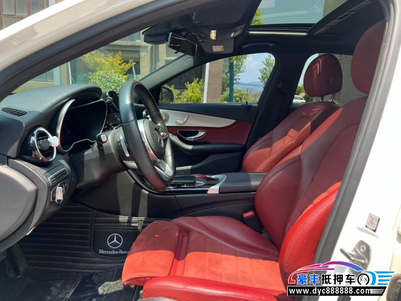 19年奔驰C轿车抵押车出售