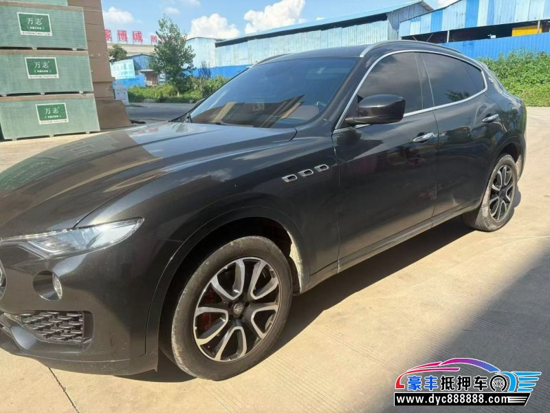 19年玛莎拉蒂莱万特轿车抵押车出售