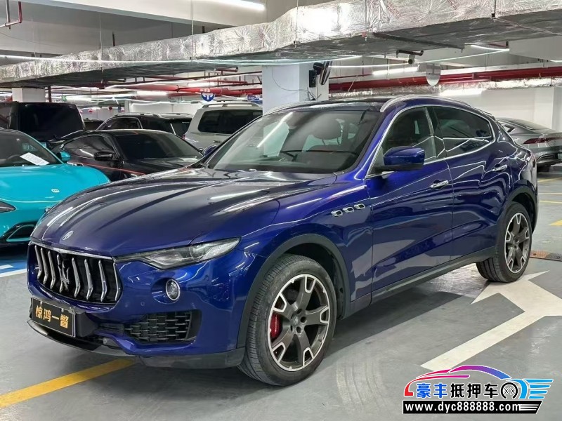 17年玛莎拉蒂莱万特轿车抵押车出售