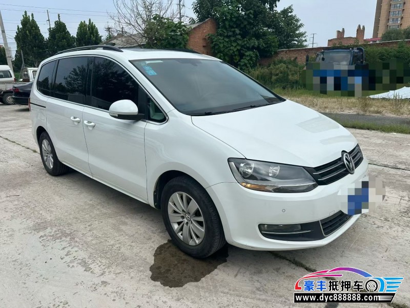 17年大众夏朗轿车抵押车出售