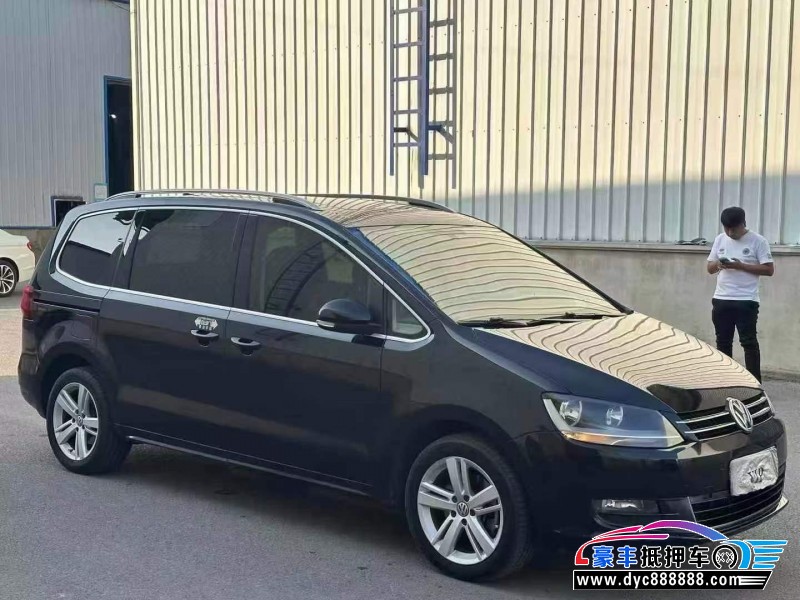 17年大众夏朗轿车抵押车出售