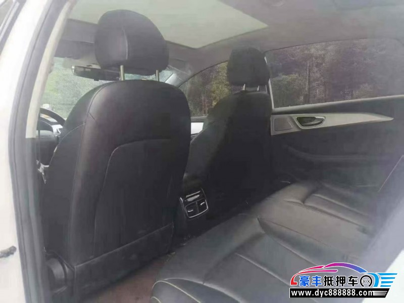 24年荣威i6轿车抵押车出售