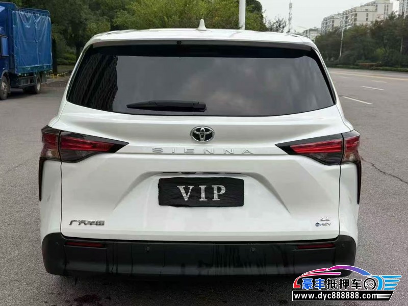 24年丰田塞纳SUV抵押车出售