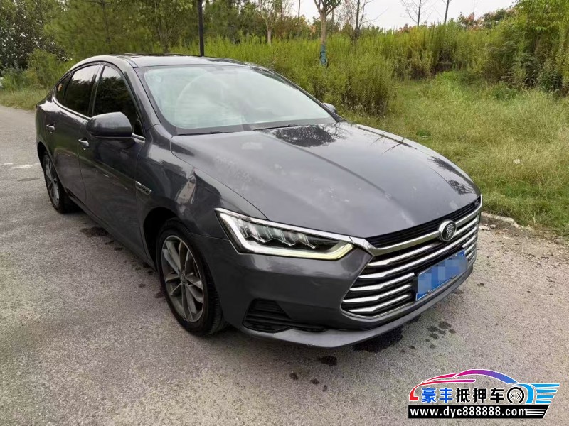 21年比亚迪秦轿车抵押车出售