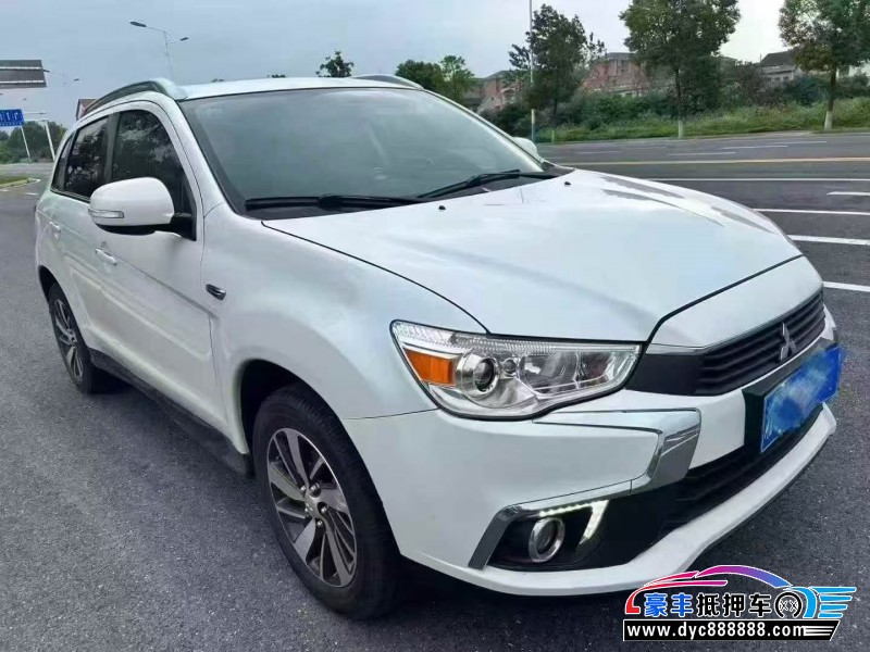 20年三菱劲炫轿车抵押车出售