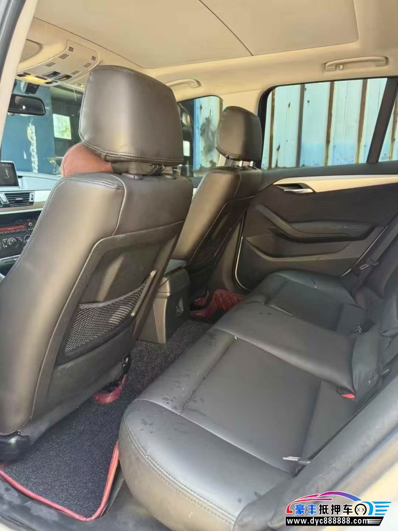 14年宝马X1轿车抵押车出售