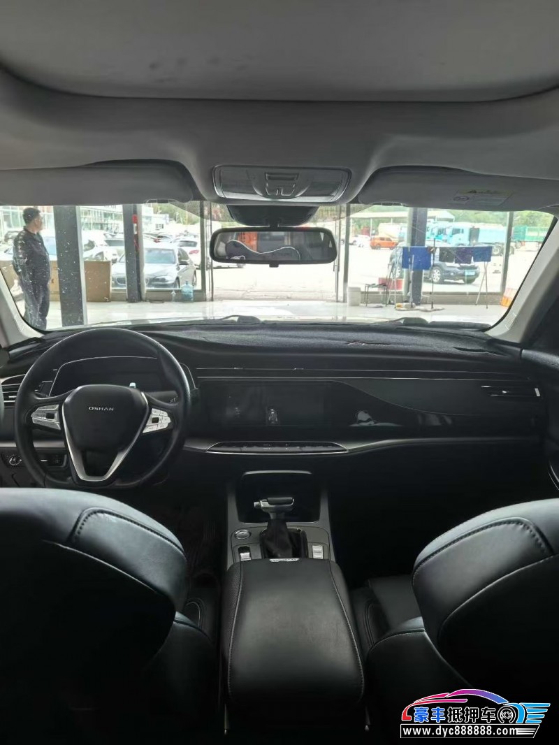 21年长安欧尚X7轿车抵押车出售