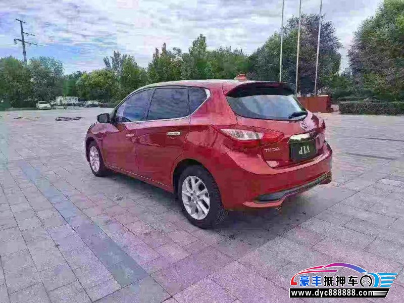 21年日产骐达轿车抵押车出售