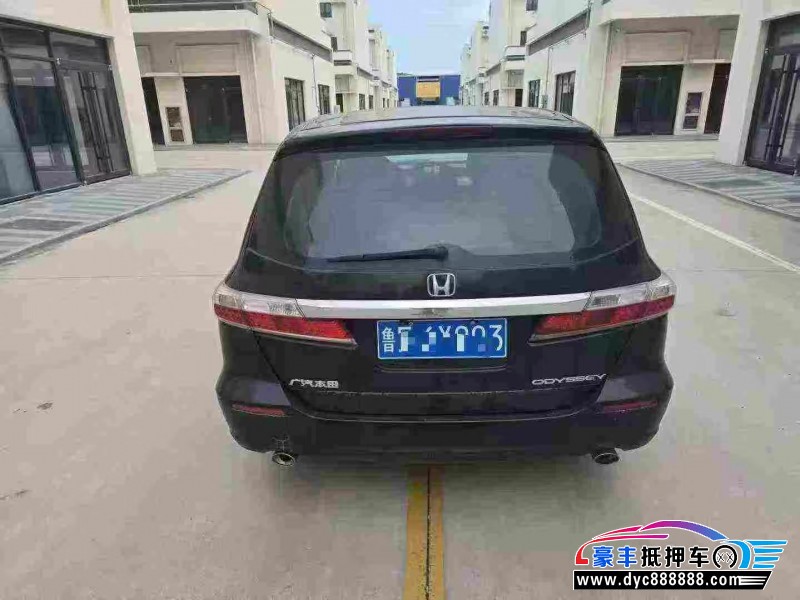 14年本田奥德赛轿车抵押车出售