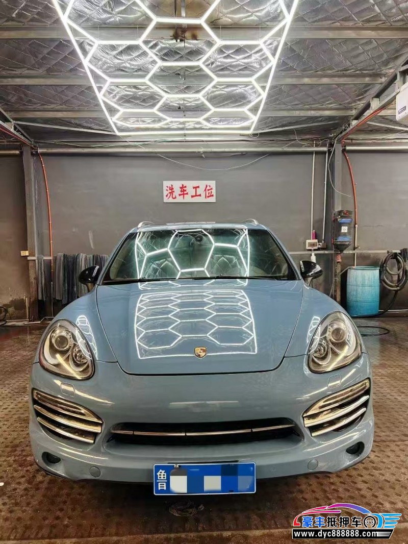 12年保时捷卡宴轿车抵押车出售