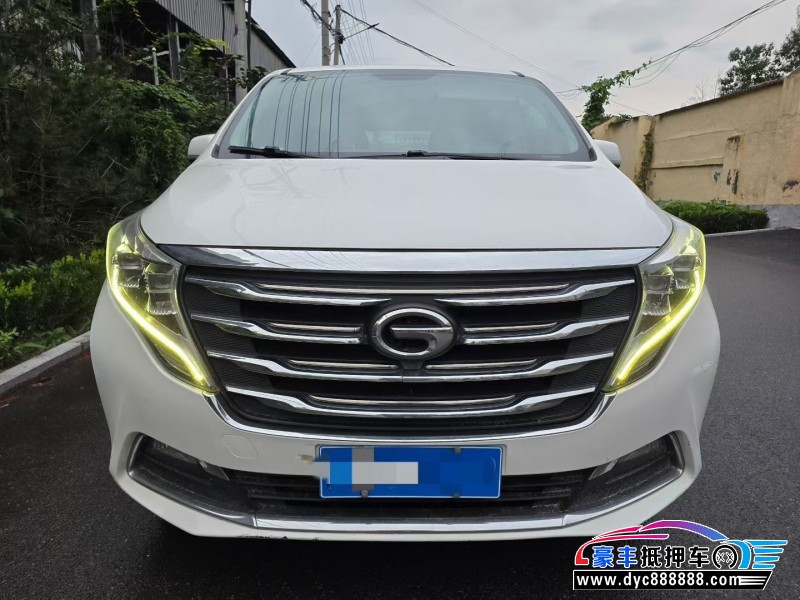 19年传祺M8轿车抵押车出售