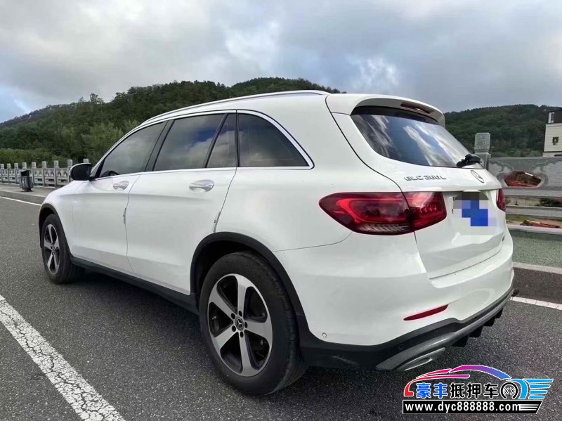 22年奔驰GLC轿车抵押车出售