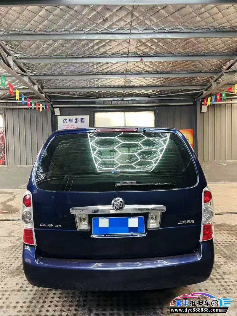 14年别克GL8轿车抵押车出售