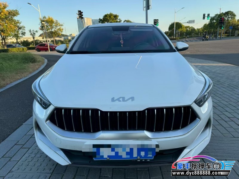 23年起亚K3轿车抵押车出售