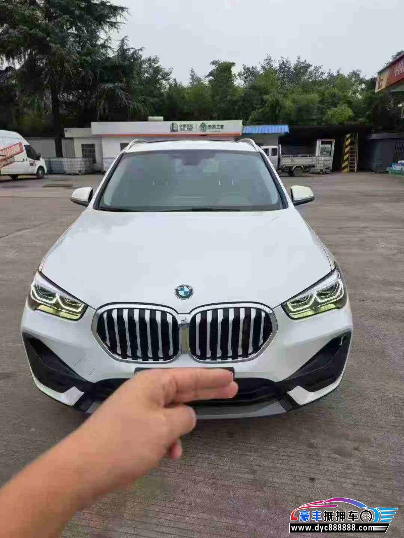 21年宝马X1轿车抵押车出售