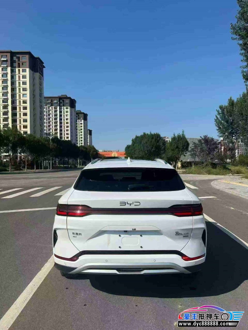 25年比亚迪宋轿车抵押车出售