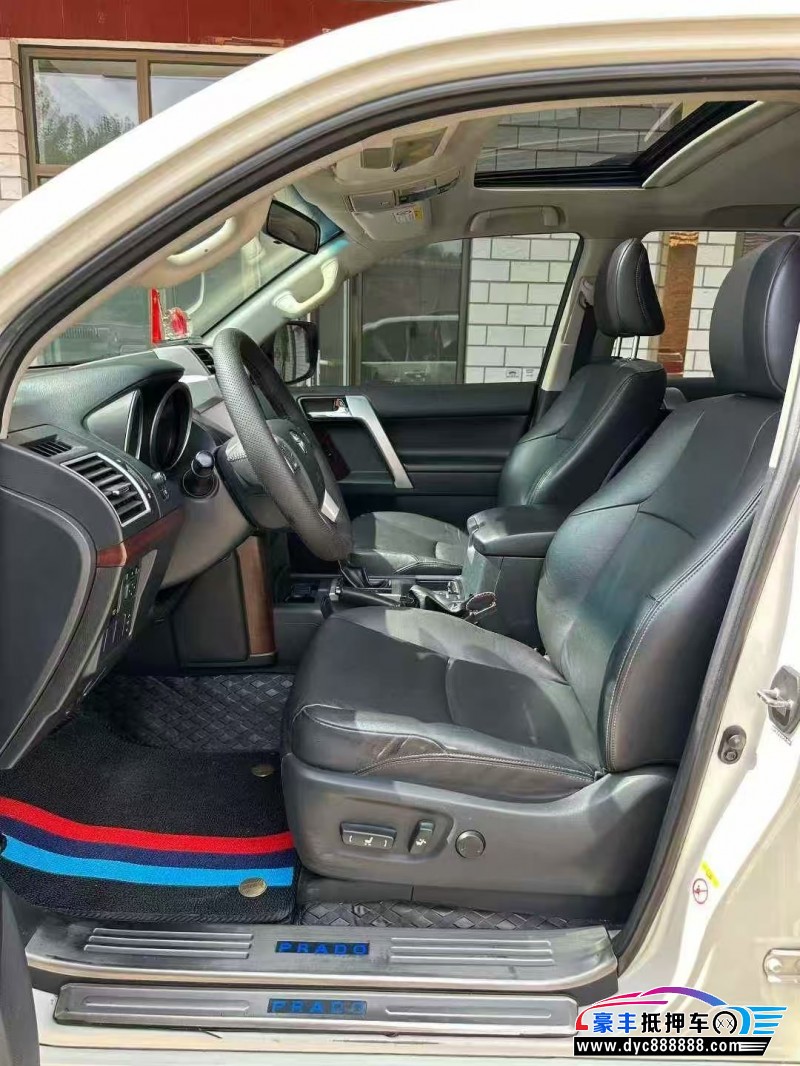 16年丰田普拉多（霸道）轿车抵押车出售