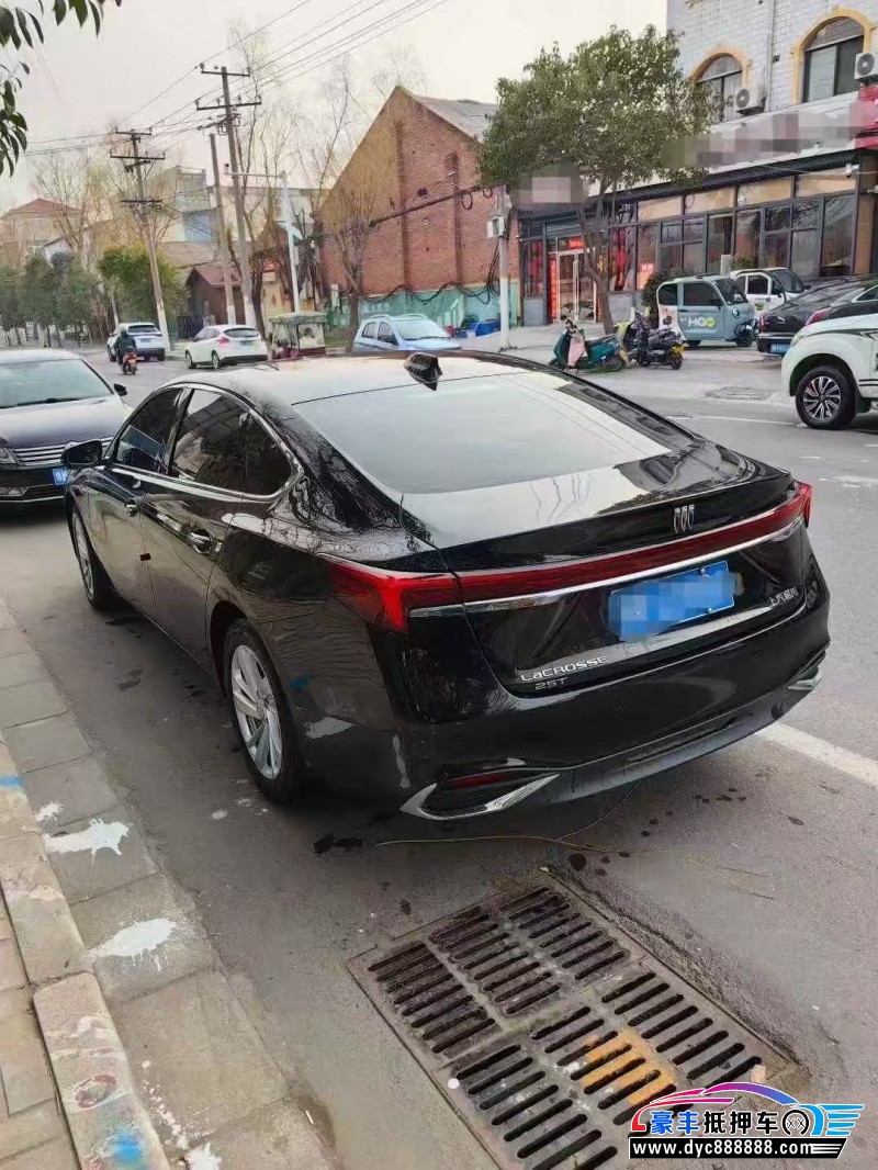 24年别克君越轿车抵押车出售