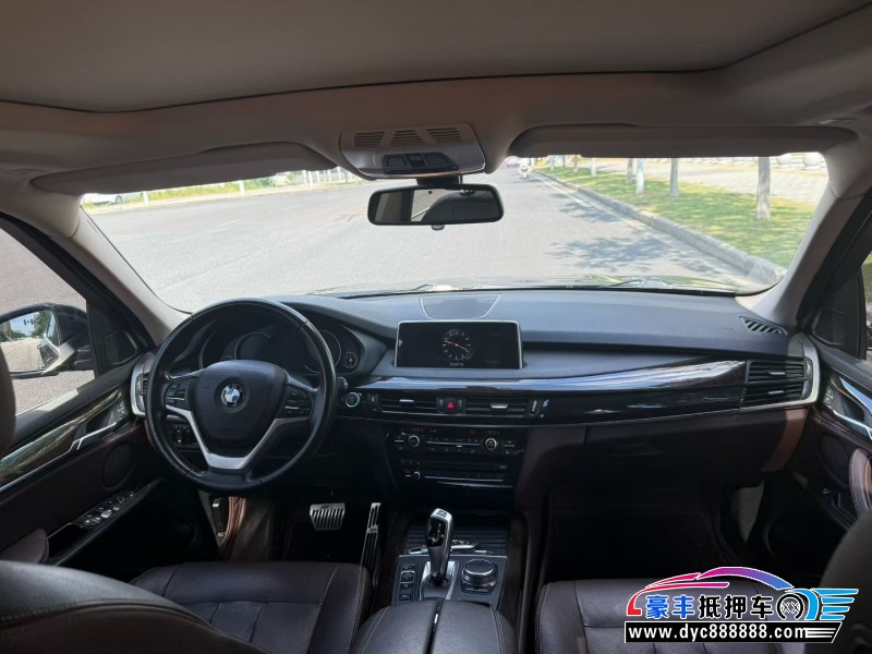 17年宝马X5轿车抵押车出售