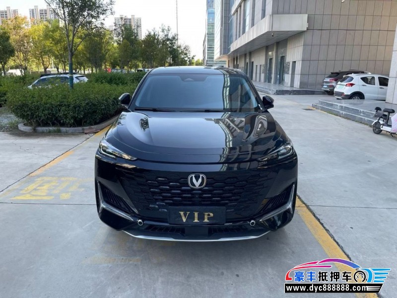 24年长安长安UNI轿车抵押车出售