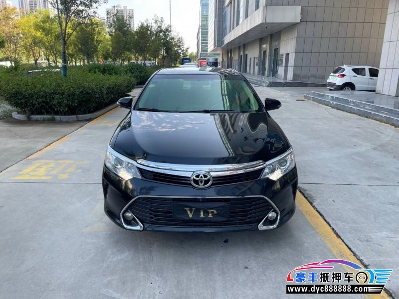 17年丰田凯美瑞轿车抵押车出售