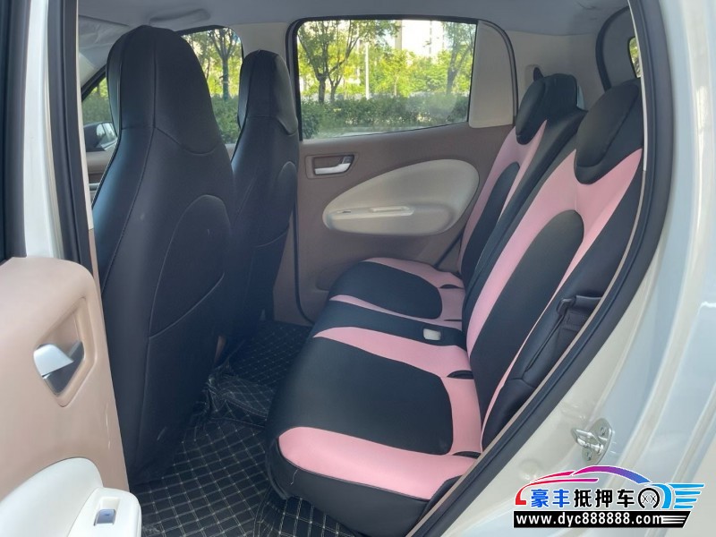 25年五菱汽车迷你轿车抵押车出售