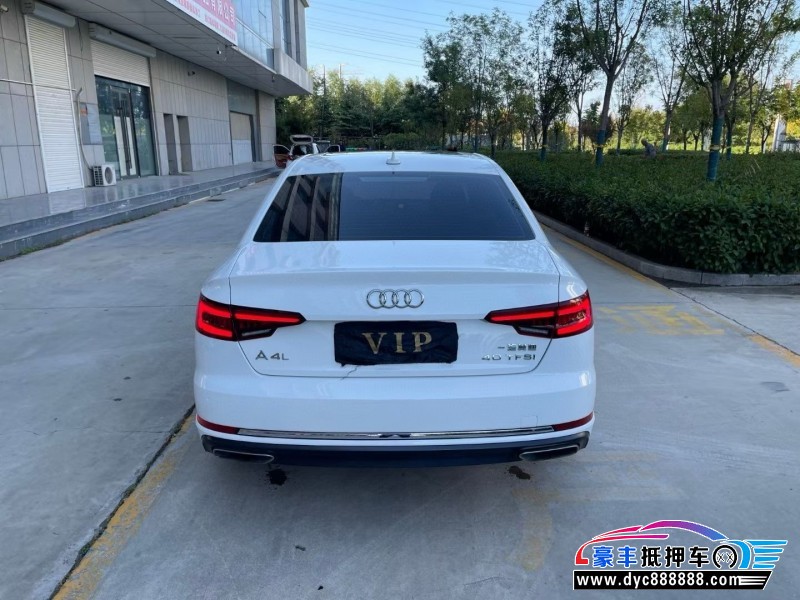19年奥迪A4L轿车抵押车出售