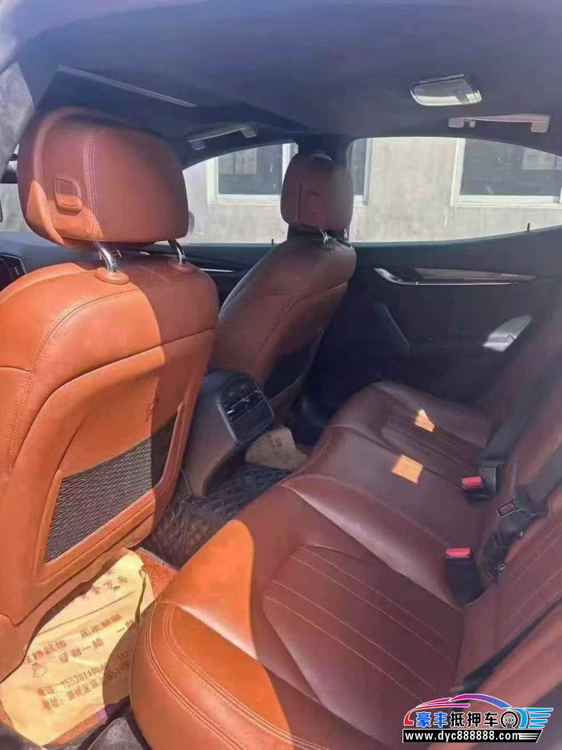 17年玛莎拉蒂Ghibli轿车抵押车出售