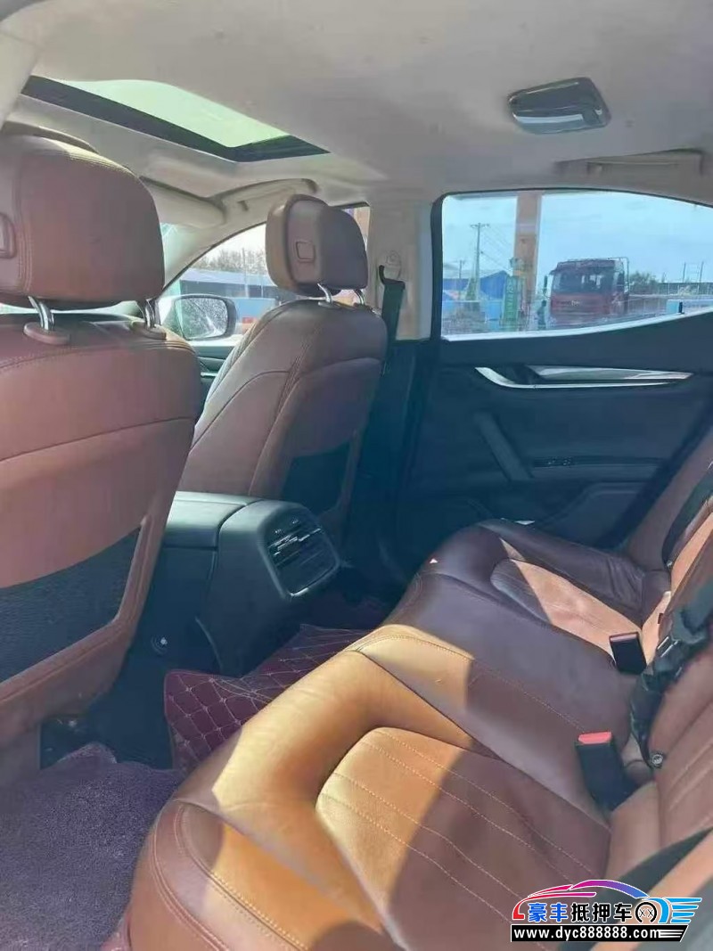 16年玛莎拉蒂Ghibli轿车抵押车出售