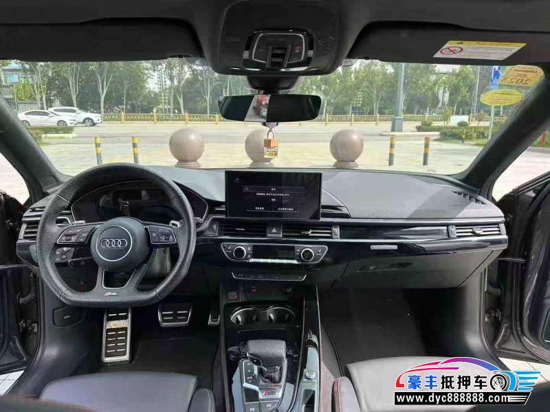 21年奥迪RS4轿车抵押车出售