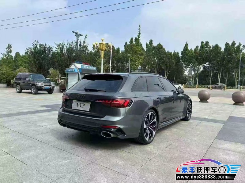 21年奥迪RS4轿车抵押车出售