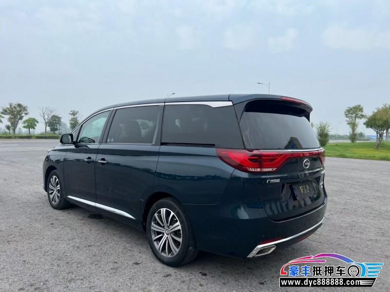 19年传祺M8轿车抵押车出售