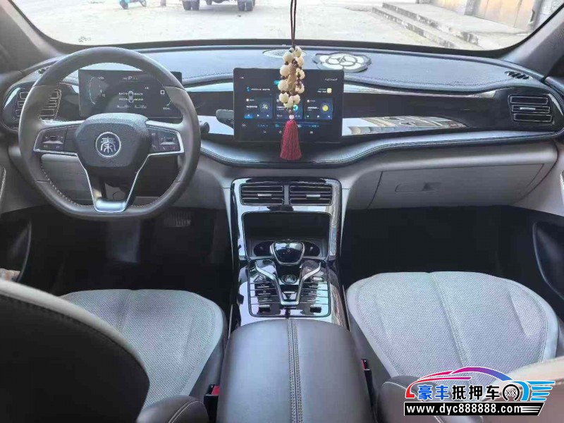 24年比亚迪秦轿车抵押车出售