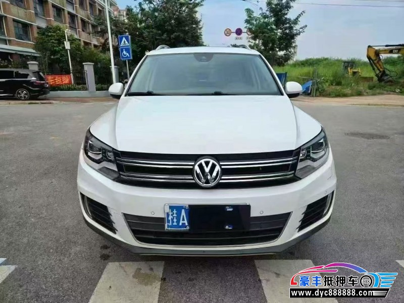 16年大众途观轿车抵押车出售