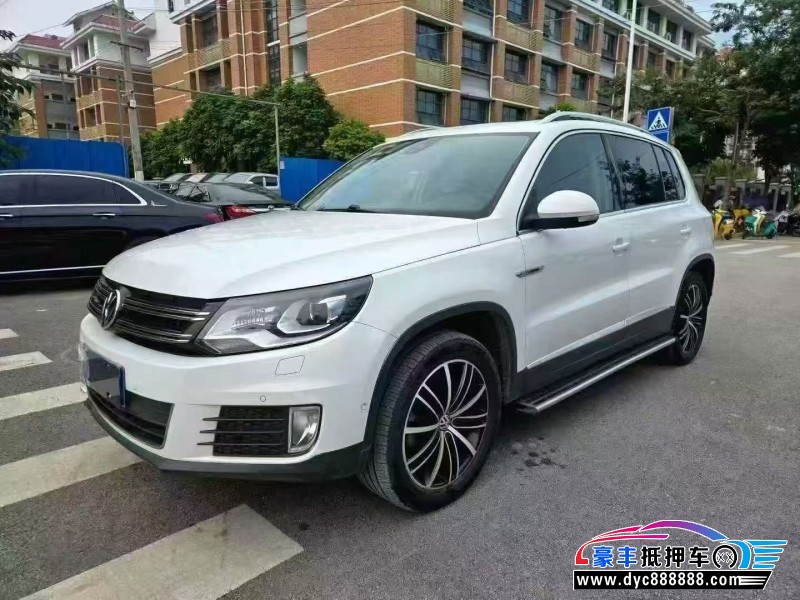 16年大众途观轿车抵押车出售