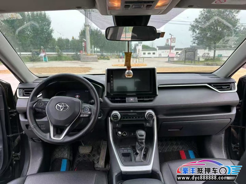 20年丰田RAV4轿车抵押车出售
