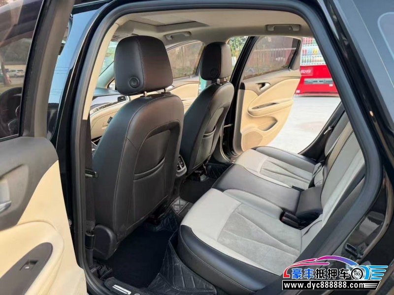 19年别克威朗轿车抵押车出售