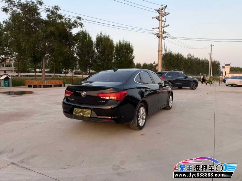 19年别克威朗轿车抵押车出售