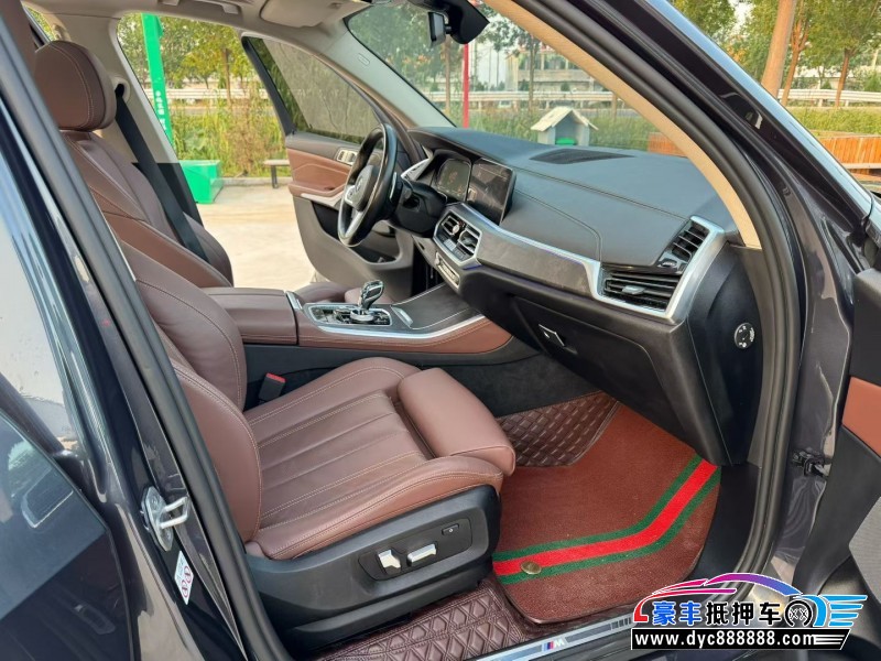 22年宝马X5轿车抵押车出售