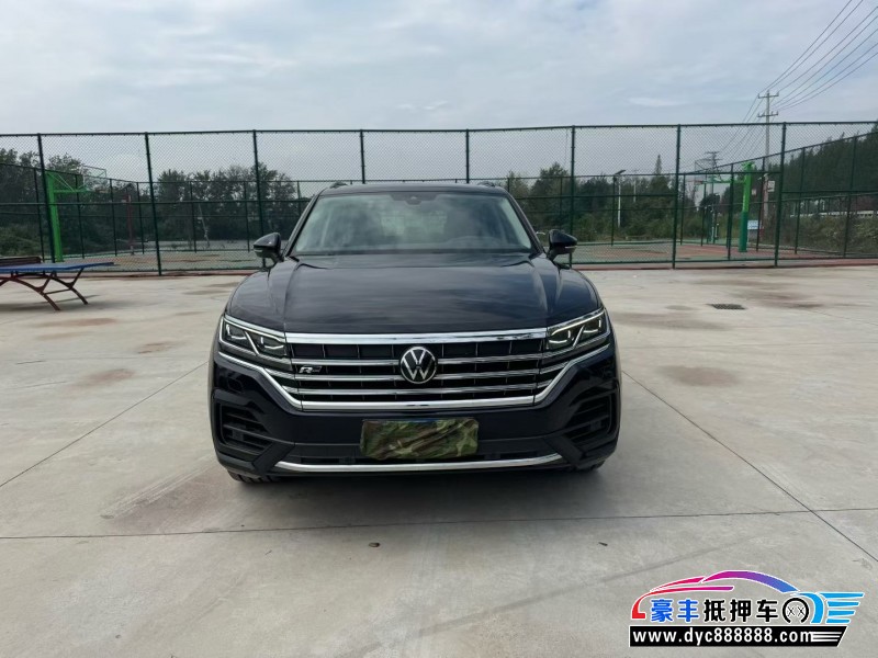 21年大众途锐轿车抵押车出售