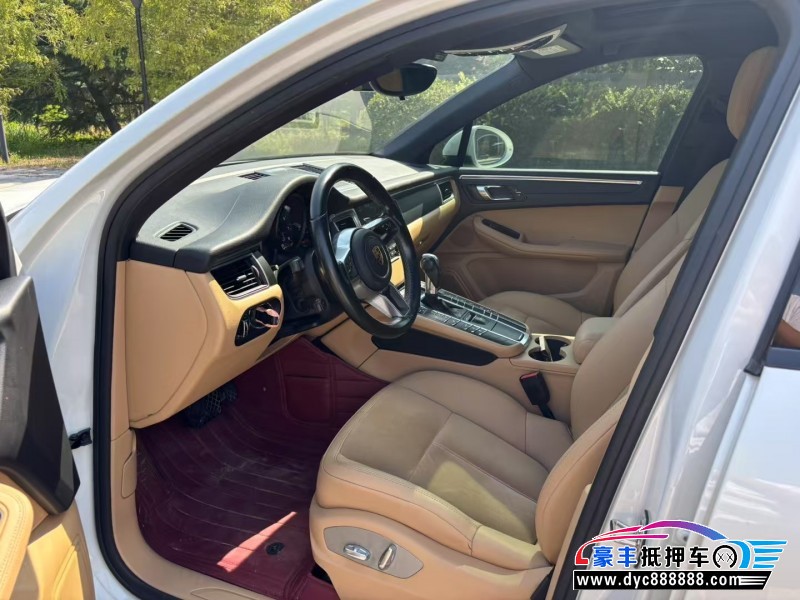 17年保时捷Macan迈凯轿车抵押车出售