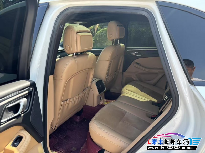 17年保时捷Macan迈凯轿车抵押车出售