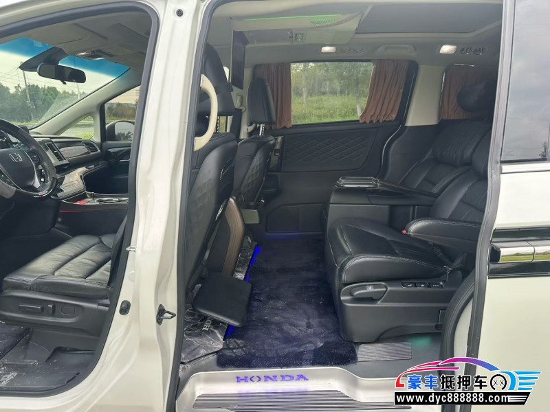 21年本田艾力绅轿车抵押车出售