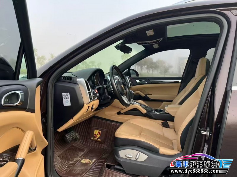 15年保时捷卡宴轿车抵押车出售